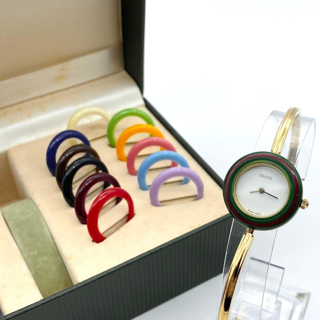 良品☆稼働　新品電池　グッチ　チェンジベゼル　レディース腕時計