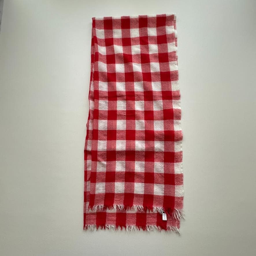 美品　コムデギャルソン　トリコ　チェック柄大判ストール 赤×白　インド製　ウール