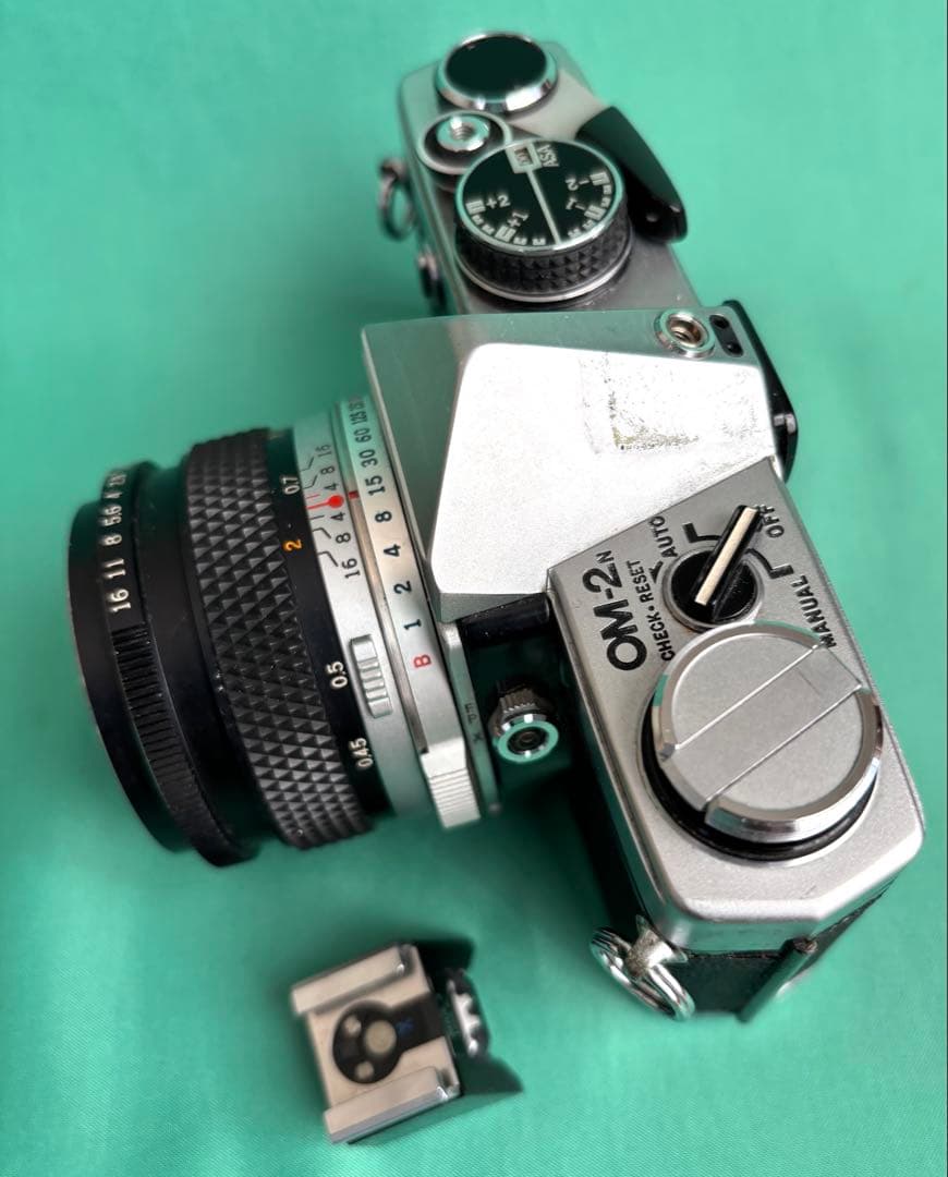 ★ OLYMPUS OM-2N + 標準レンズ 50mm
