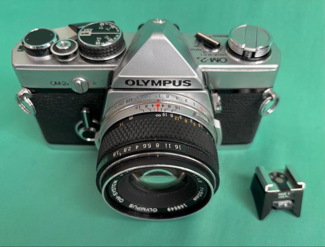 ★ OLYMPUS OM-2N + 標準レンズ 50mm