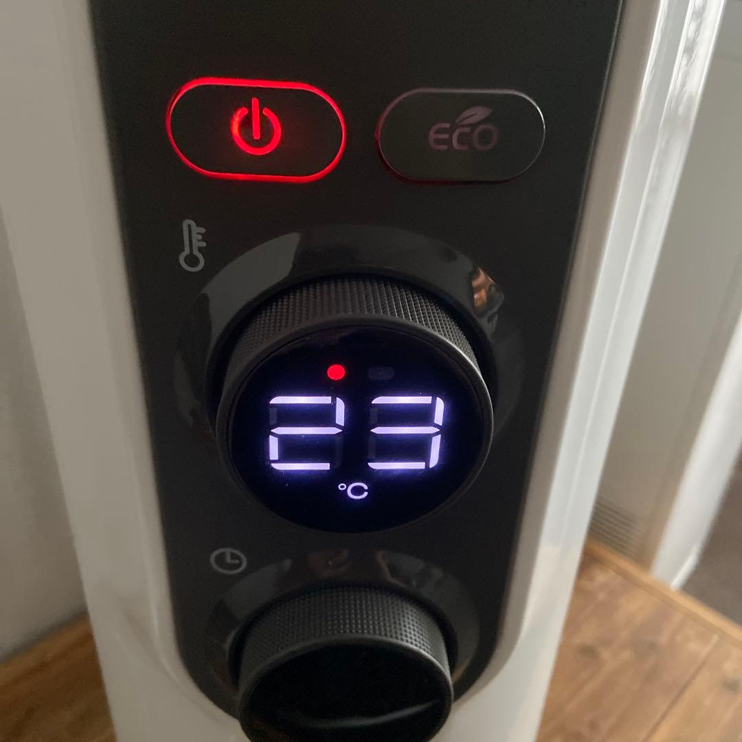 美品　デロンギ オイルヒーター DeLonghi RHJ35M0812-DG