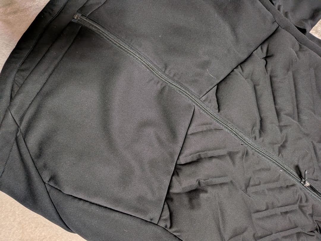 デサントゴルフ　エアーポケット　ストレッチ　ダウンジャケット　DGMUJK02A