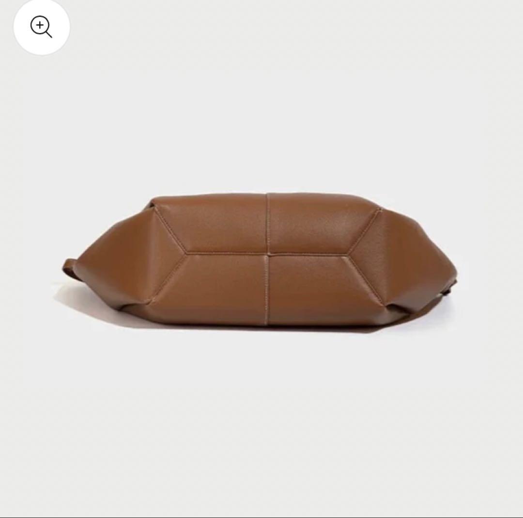 バッグ LIORA Urban Flow Tote