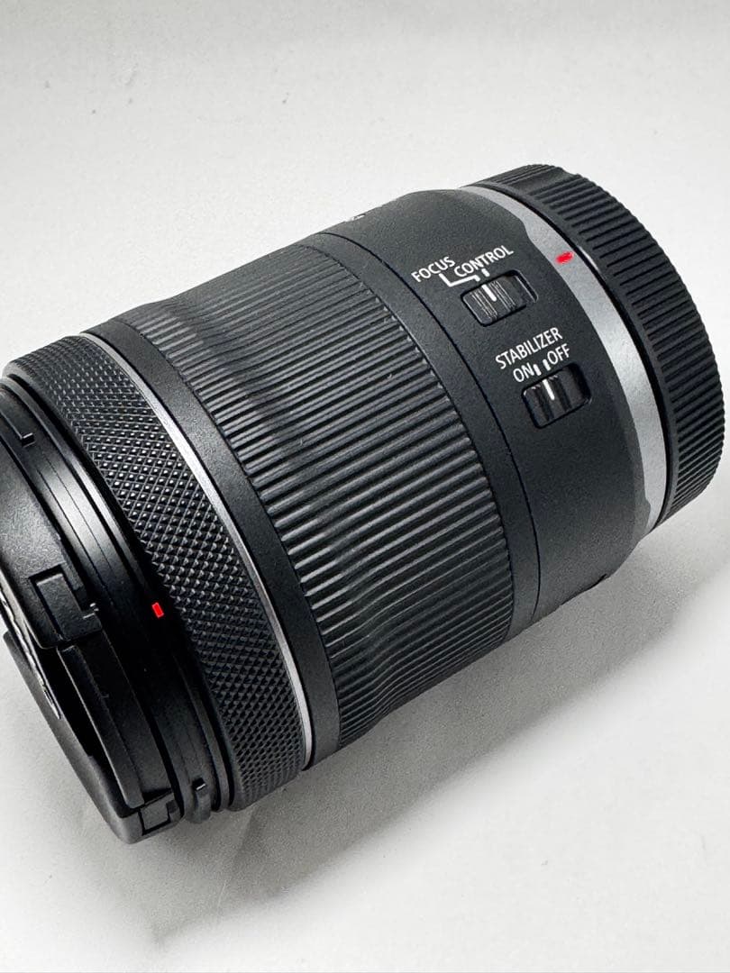 RF24-105mm F4-7.1 IS STM 使用一回　美品