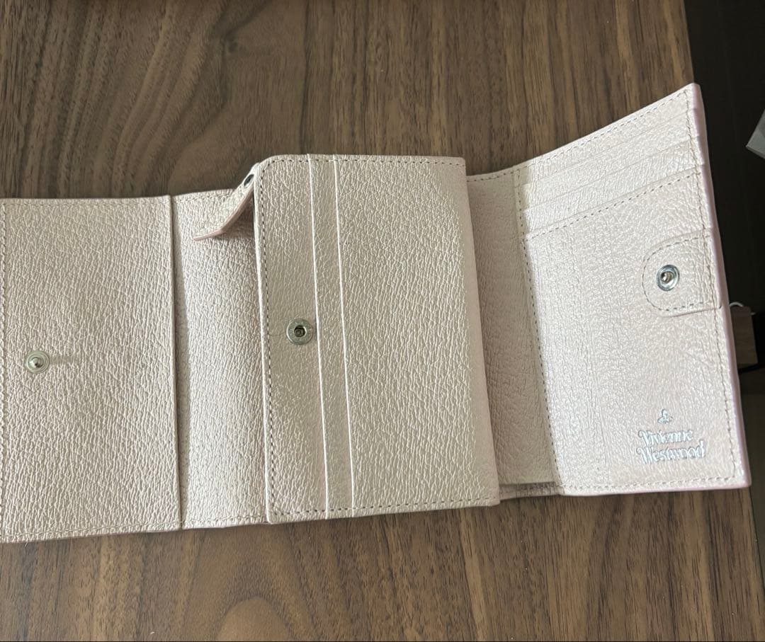 Vivienne Westwood 三つ折り財布 ピンク ファスナー