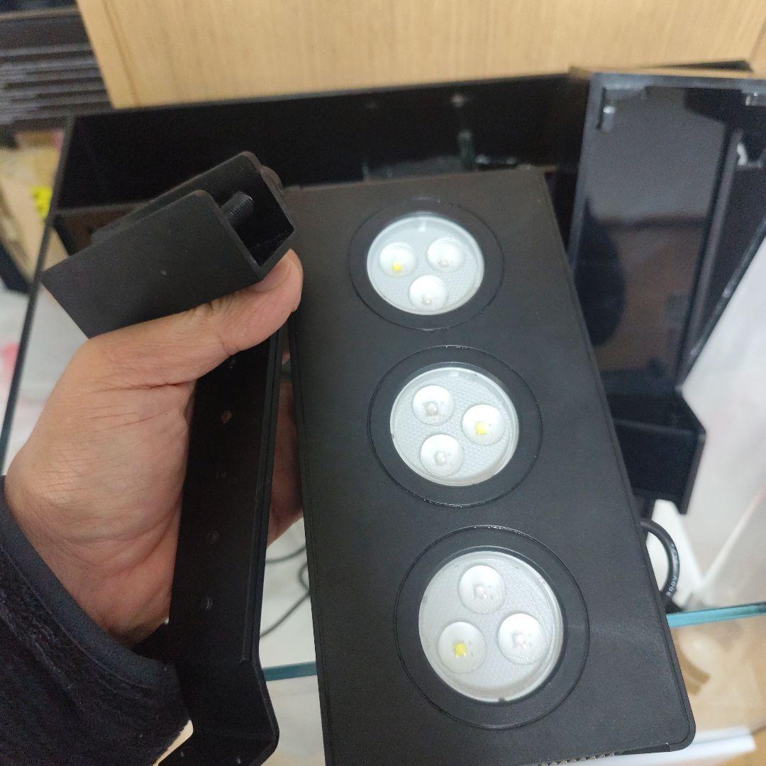 オルカシェル2オールインワン水槽 神奈川県限定。