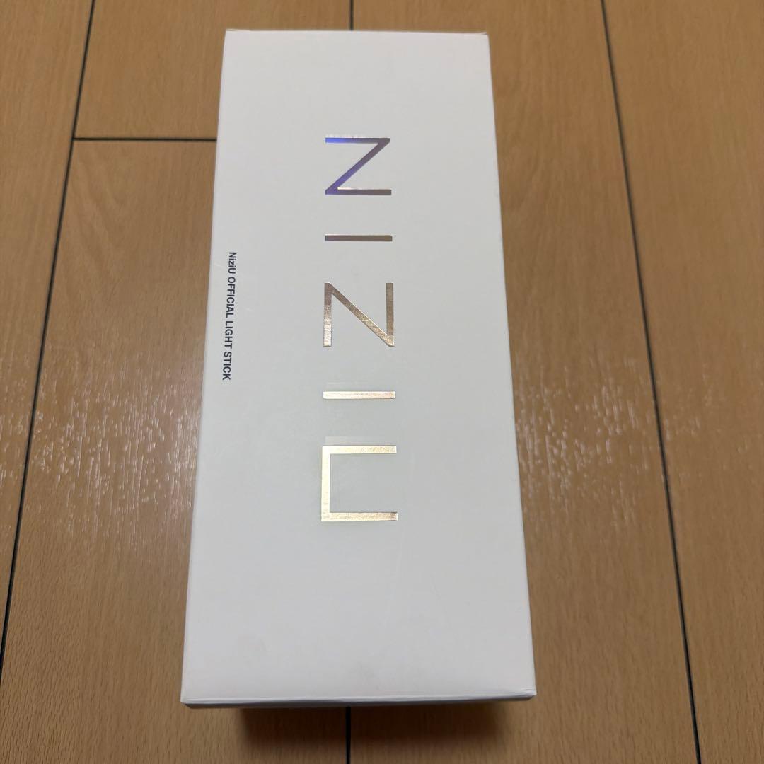 NIZIU 公式ペンライト USB充電