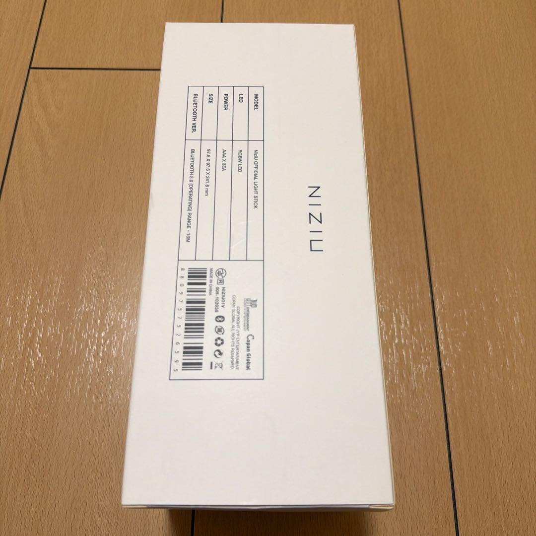 NIZIU 公式ペンライト USB充電