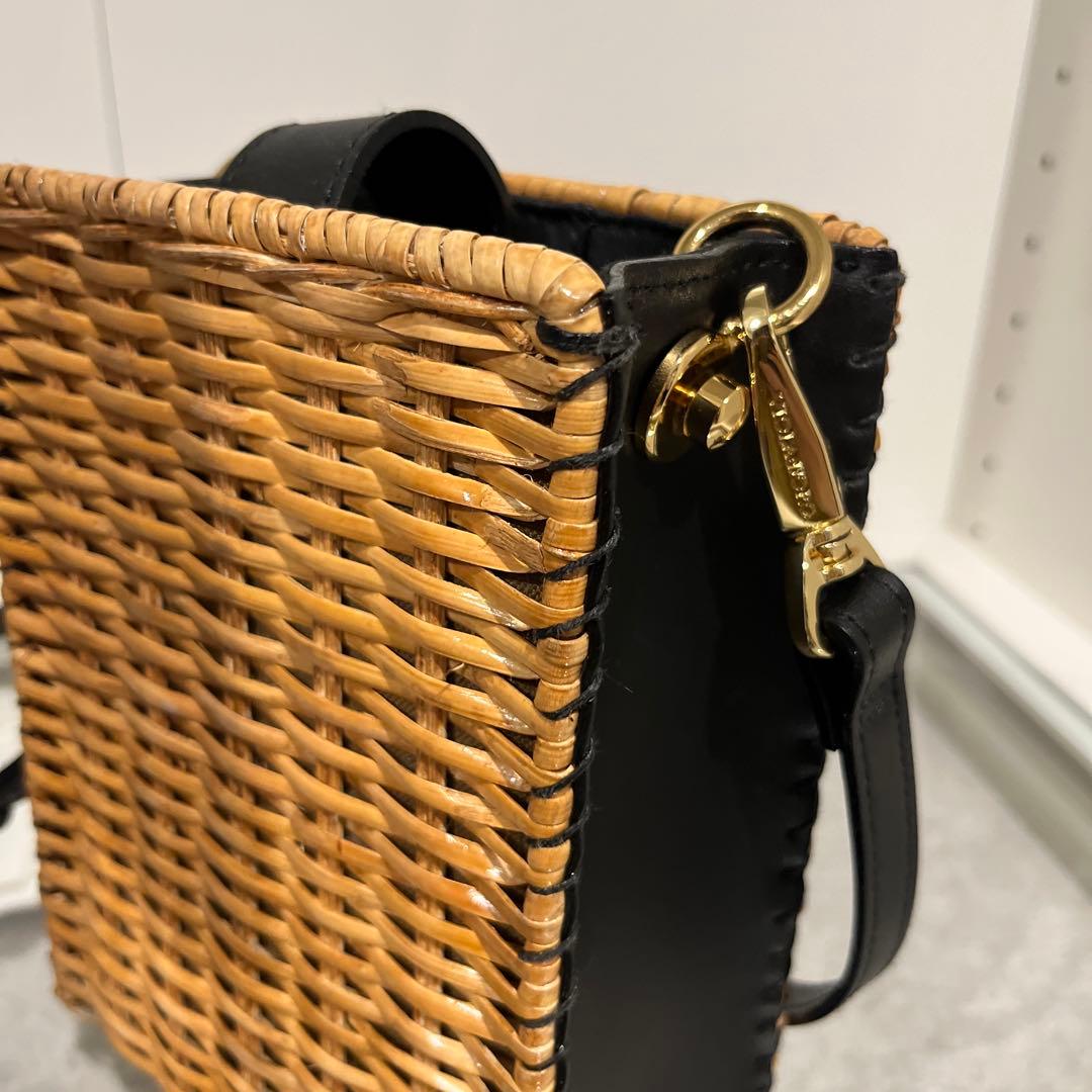 ヴィオラドーロ　かごバック　トゥモローランド　ショルダーバッグ