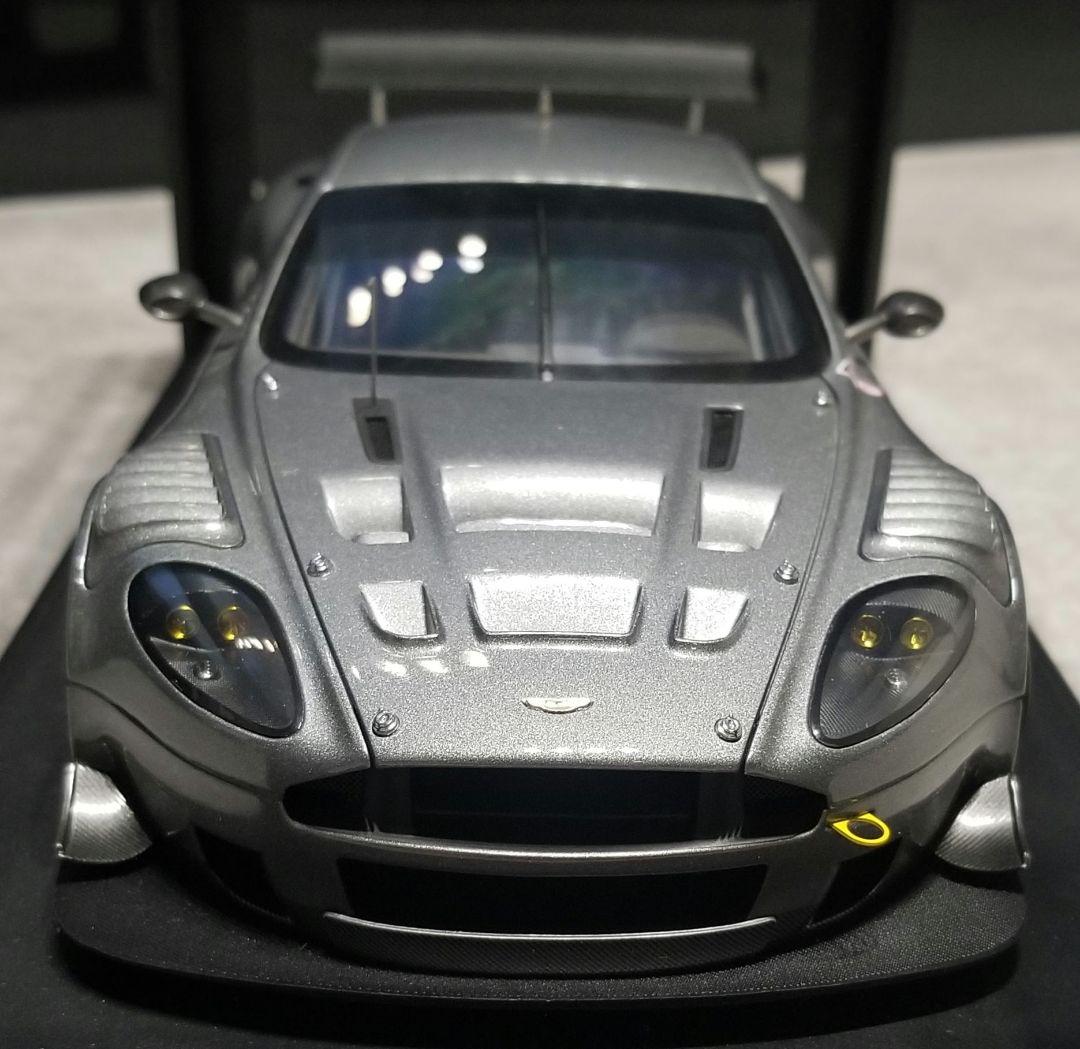 【レア　美品】オートアート1/18 アストンマーチン DBR9　プレーンボディ