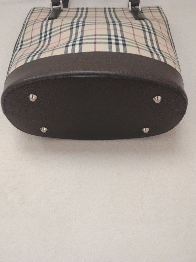 未使用品級　バーバリー ノバチェック トートバッグ レザー バケツ型　茶