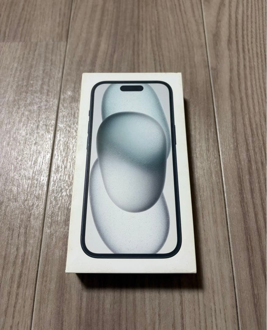 Apple iPhone 15ブラック 128GB SIMフリー
