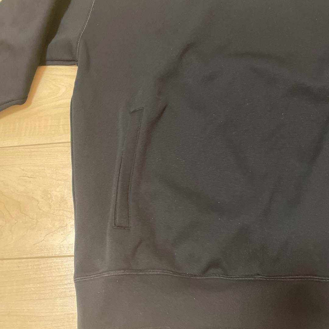 ユナイテッドアローズ テーラーメイド黒 フード付きパーカー 小ロゴ