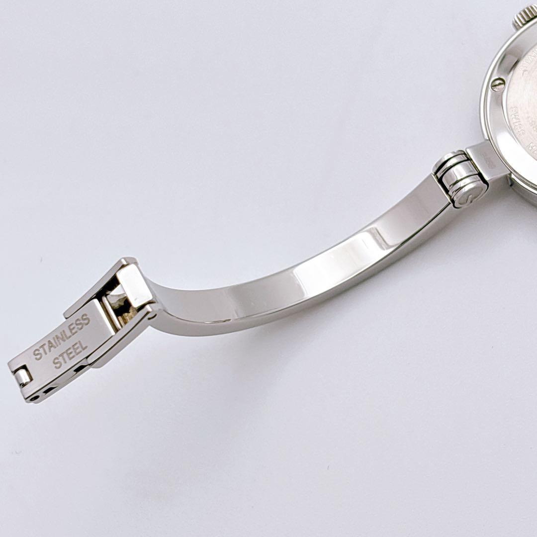 【美品・電池新品・箱】GUCCI 105 フローラ ブラック ダイヤ ラウンド