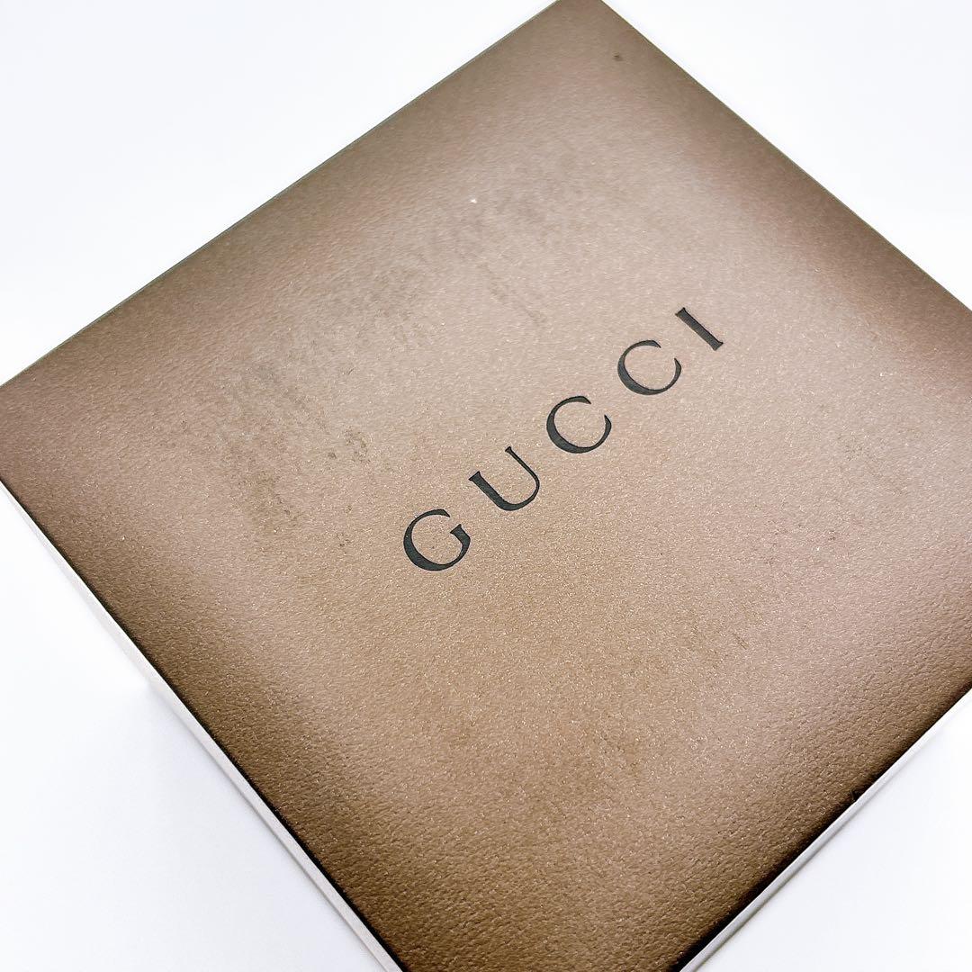 【美品・電池新品・箱】GUCCI 105 フローラ ブラック ダイヤ ラウンド