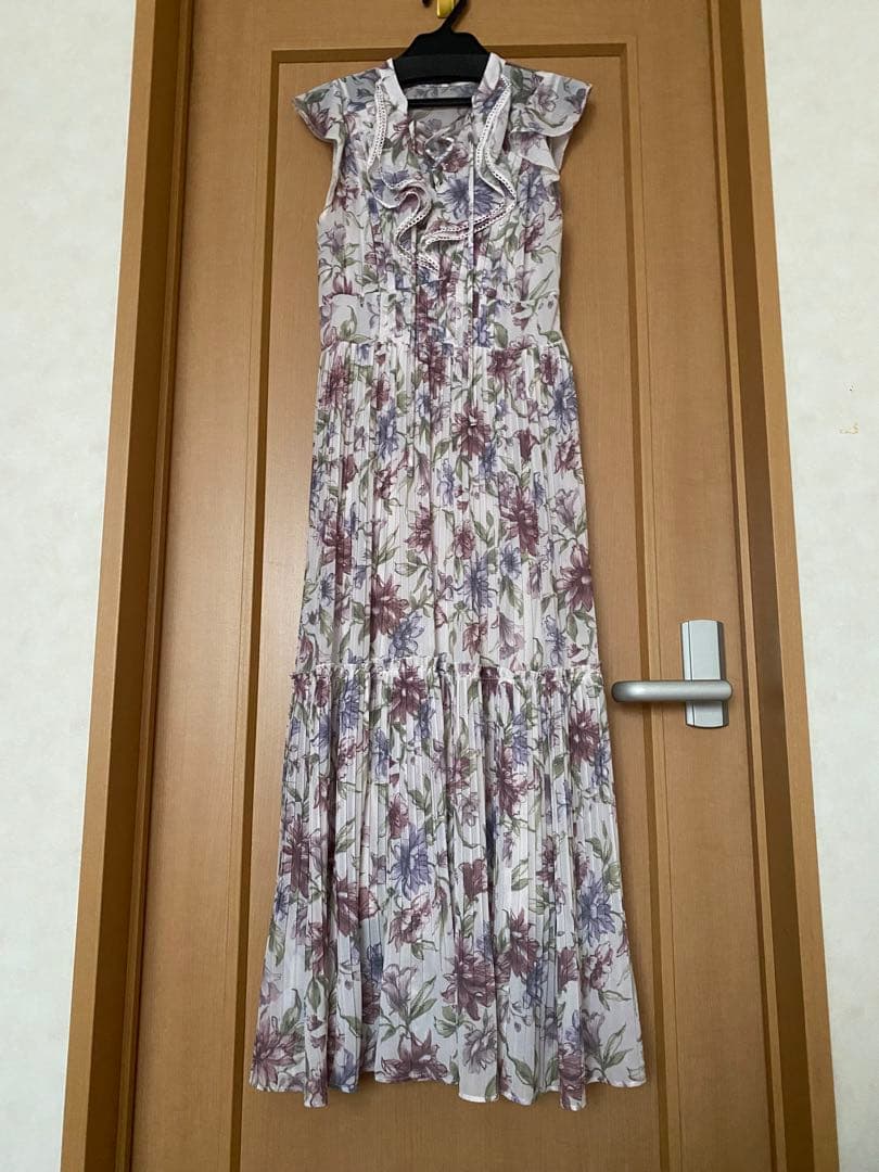 【専用】美品♡スナイデル　プリーツプリントワンピース　ピンクベージュ