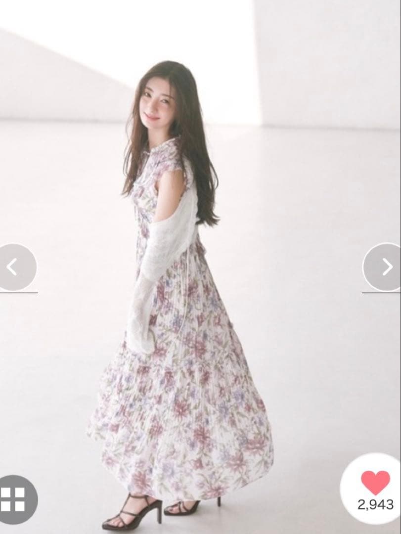 【専用】美品♡スナイデル　プリーツプリントワンピース　ピンクベージュ