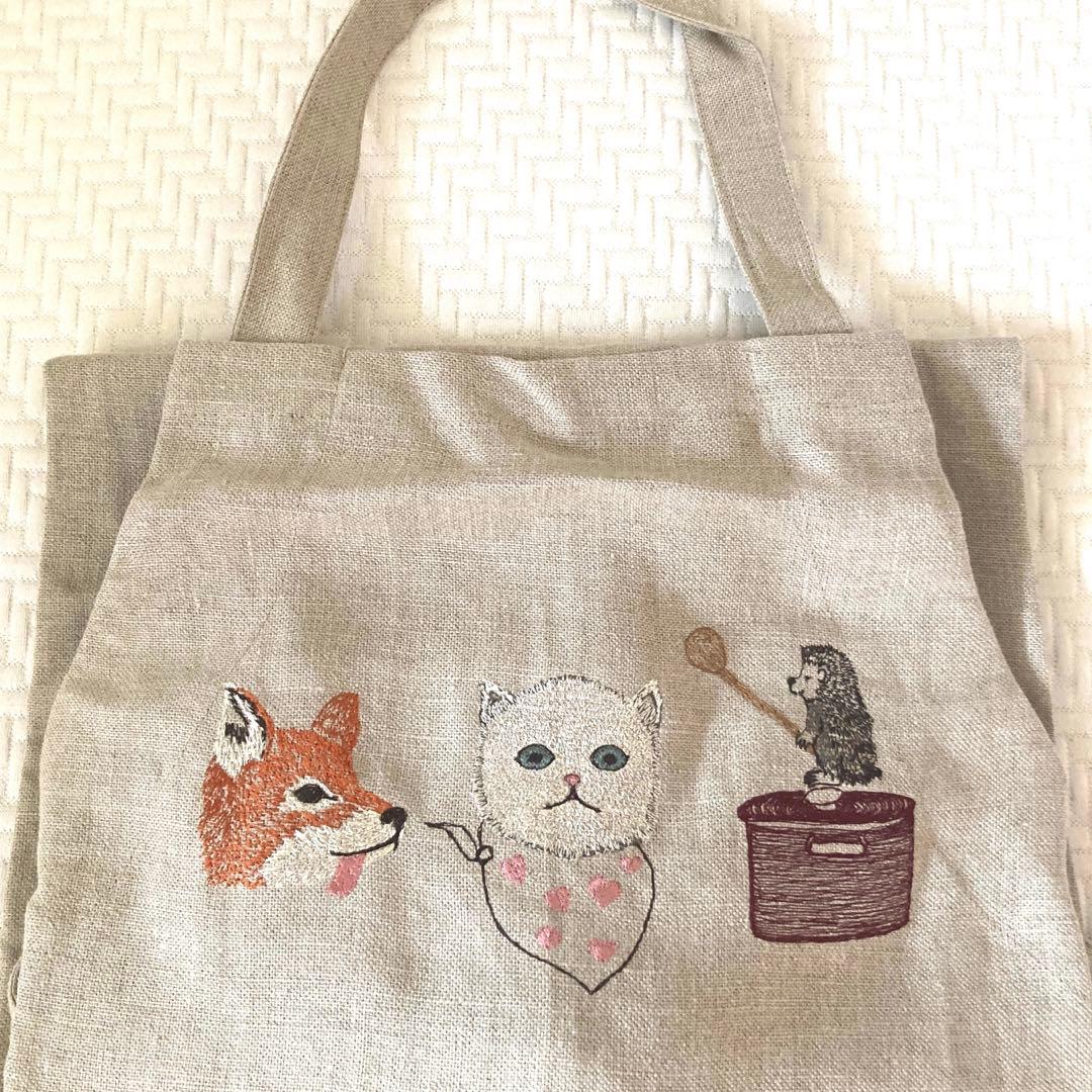 Coral&Tusk エプロン　子猫　キツネ　新品