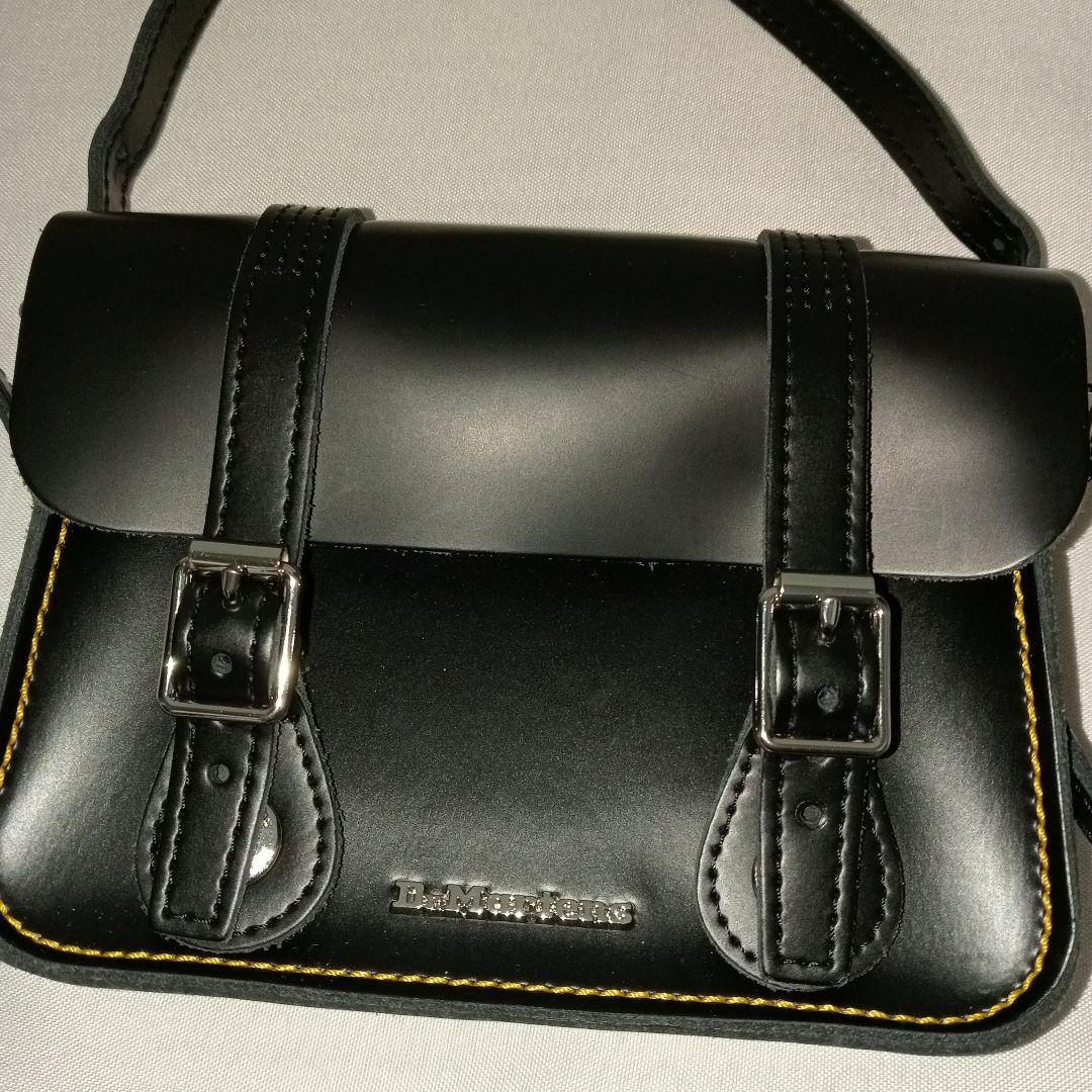 【美品】Dr. Martens 7インチ サッチェルバッグ 黒