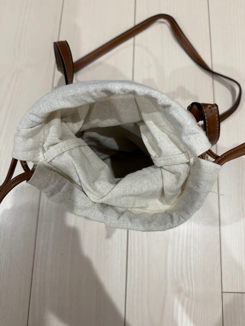 LOEWE ロエベ　カゴ　ショルダーバッグ