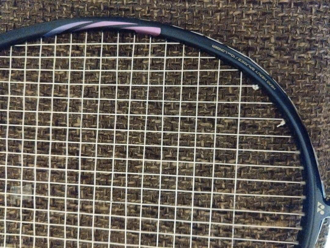 [美品] YONEX ヨネックスバドミントンラケット アストロクス00