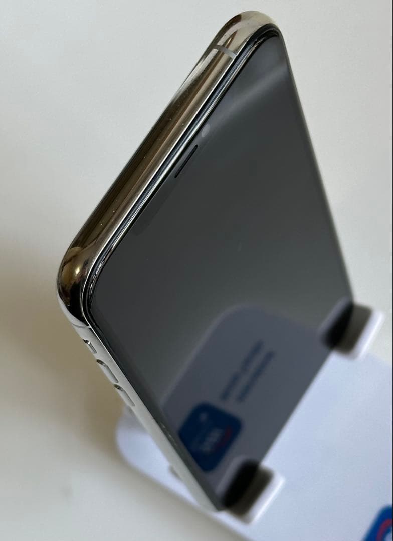 iPhone 11 Pro 256GB シルバー SIMフリー