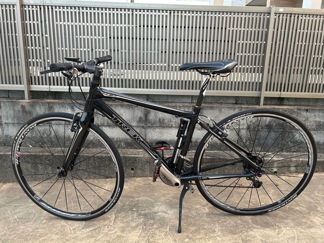トレック 7.7FX クロスバイク　兵庫より