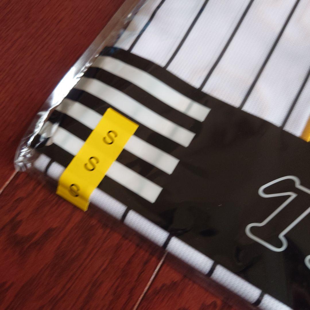 阪神タイガース 佐藤輝明 ユニフォーム Sサイズ