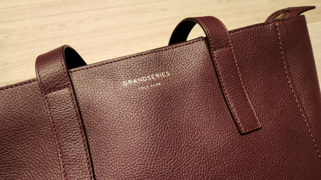 美品コールハーン　grand seriusトートバッグ　本革 Cole haan