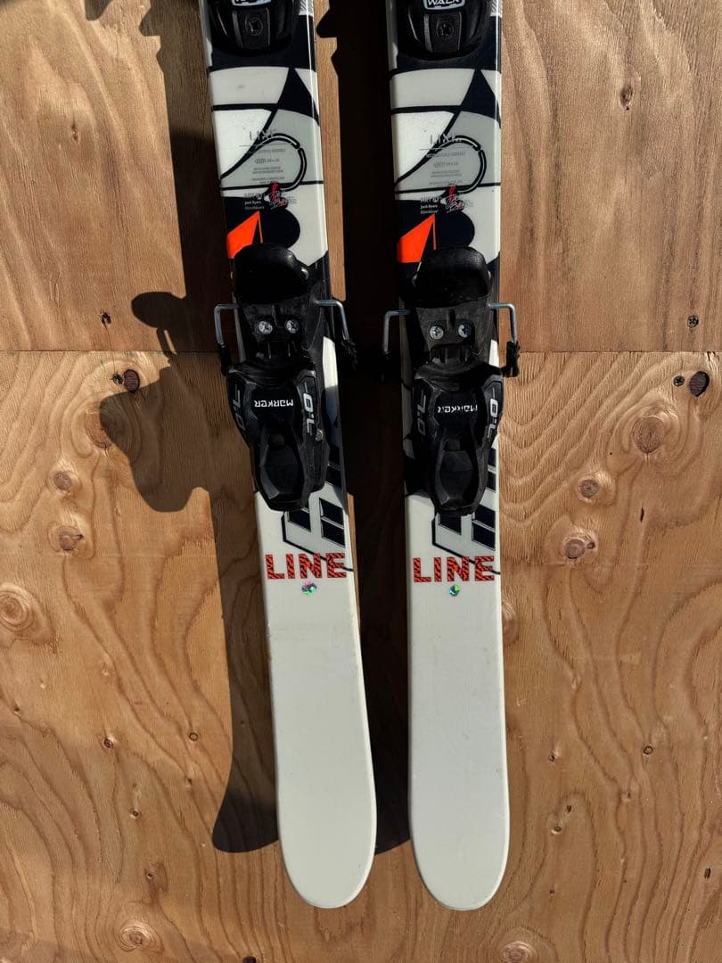 【139cm】LINE フリースタイルスキー ジュニア　ビンディング　マーカー