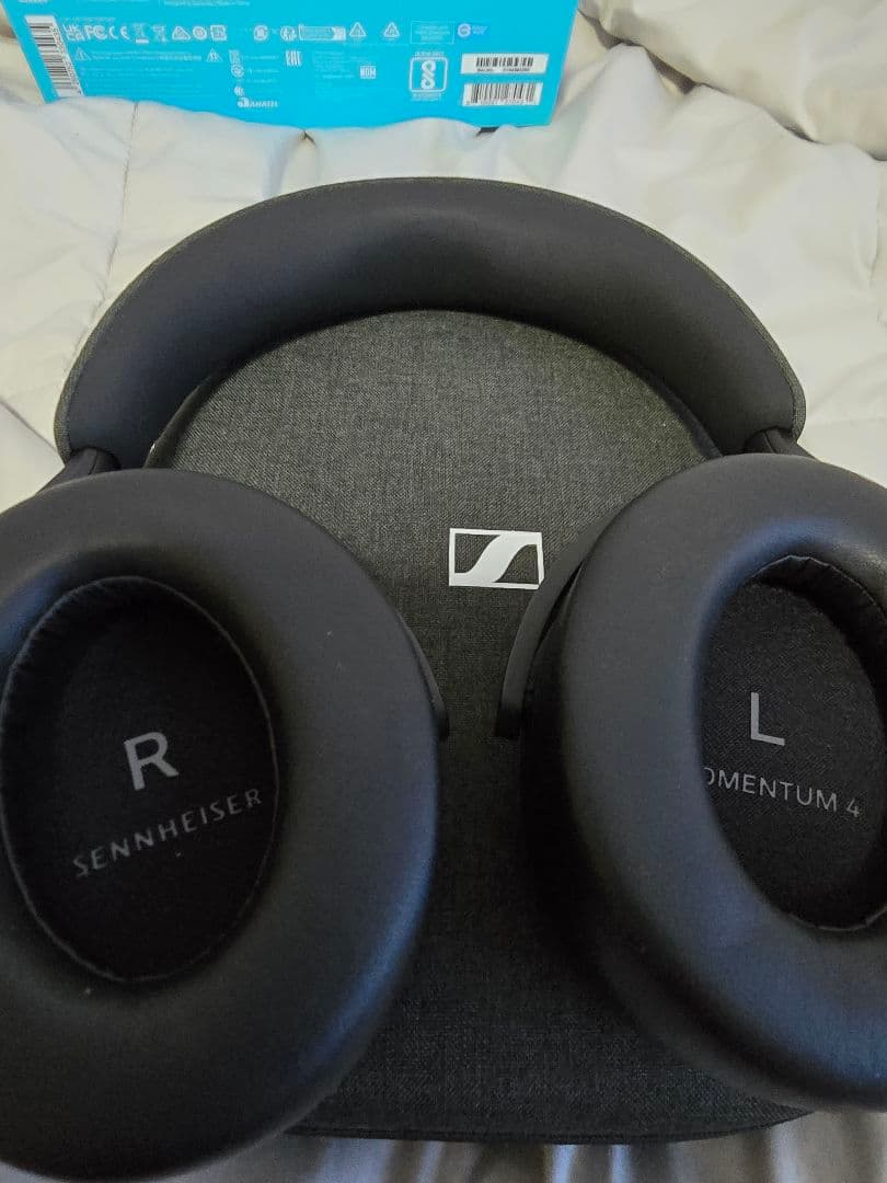 かきなし。Sennheiser MOMENTUM 4 Wireless