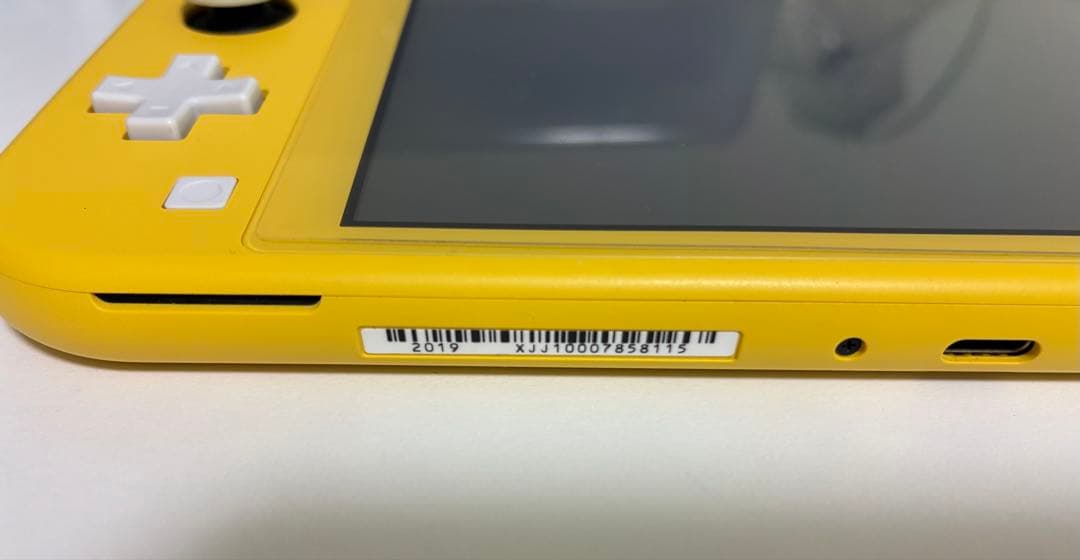 Nintendo Switch Lite イエロー 本体（訳あり）