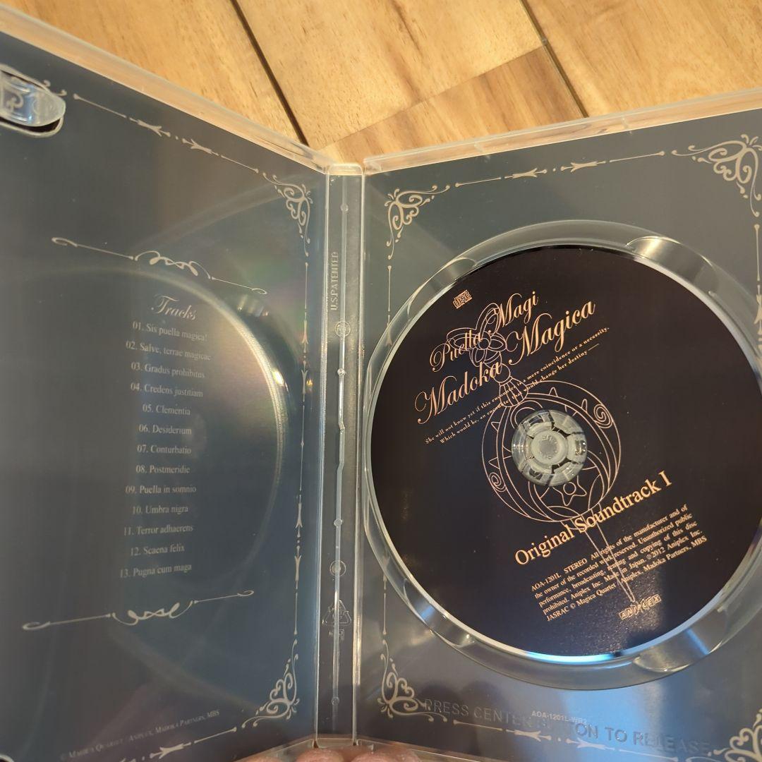 Puella Magi Madoka Magica Volume 1 限定版