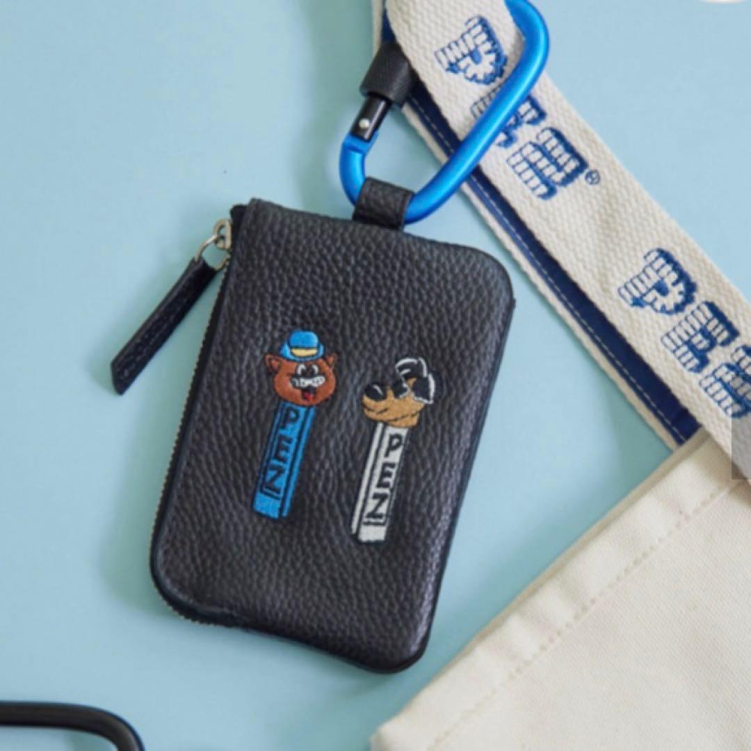 PEZ カラビナ付きパス&キーケース