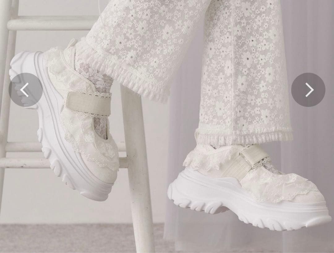 靴 merry jenny frill strap sneakers