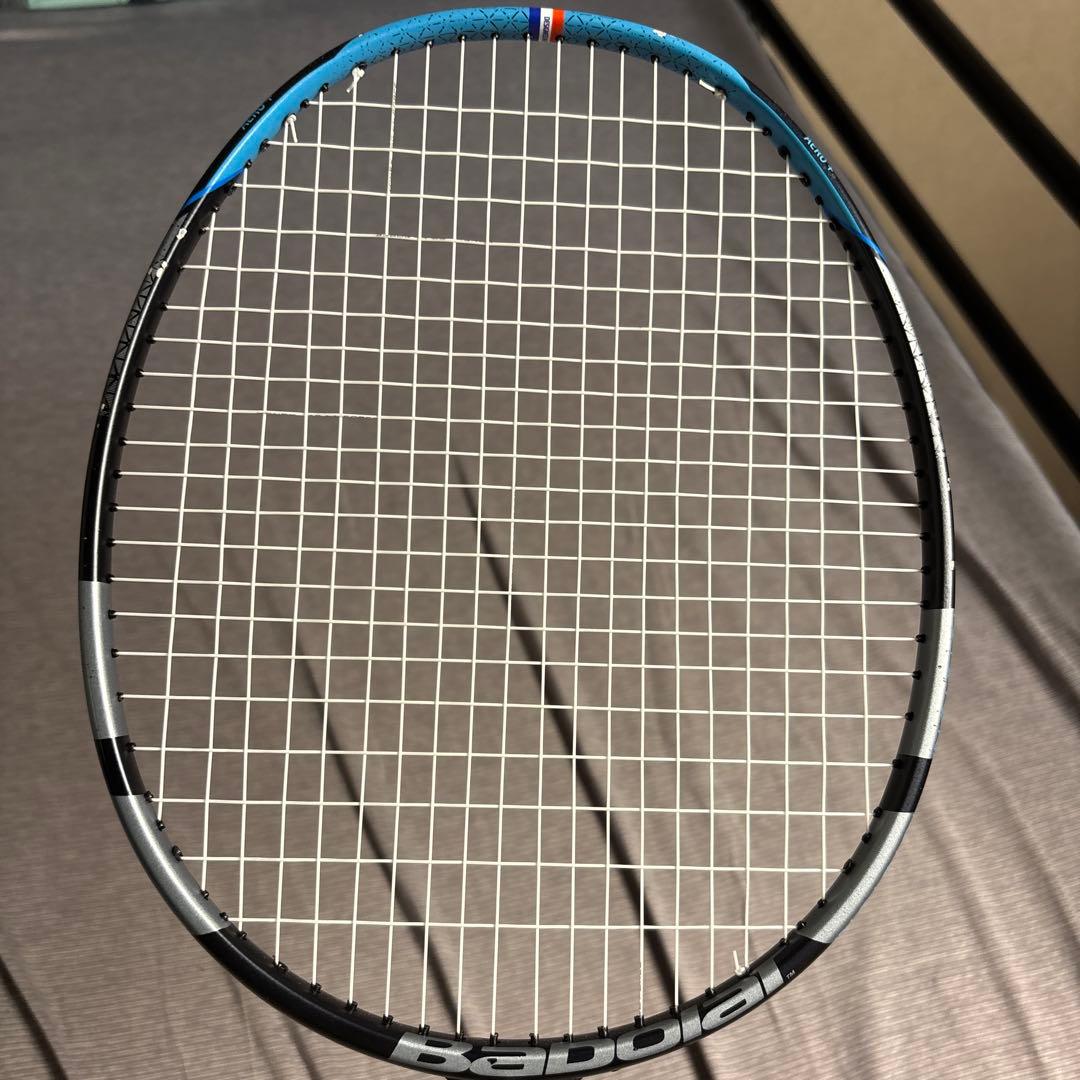 Babolat Satellite Essential バドミントンラケット