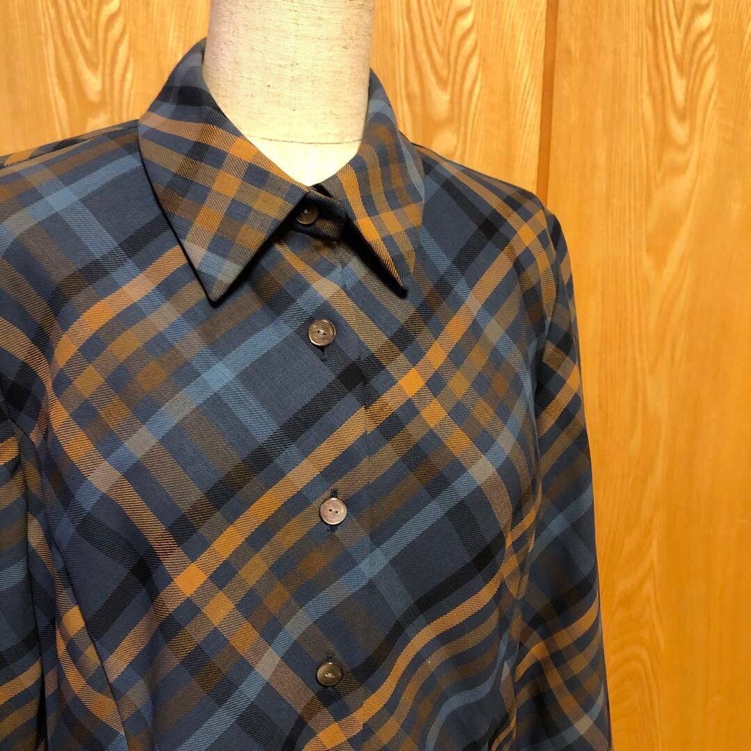 アクアスキュータム スカートスーツ　セットアップ