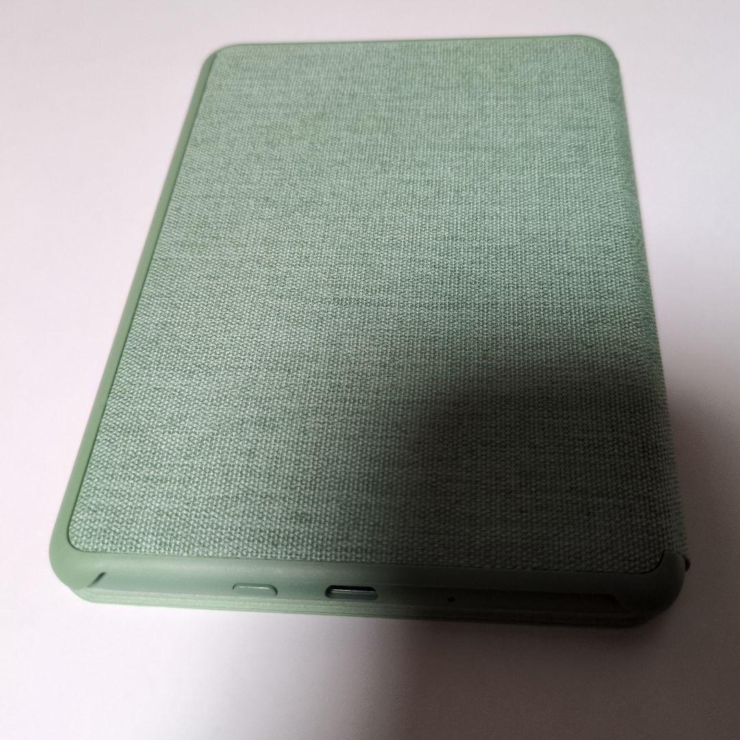 Kindle 2024年発売 6インチディスプレイ。