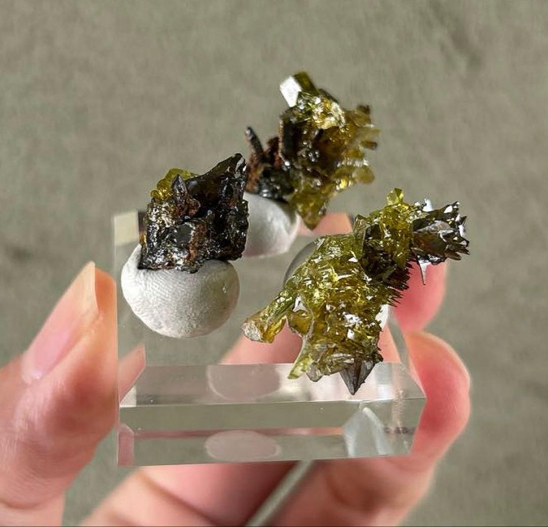 か*か様 最終価格 希少色 希少鉱物 ジンカイト 黄緑色結晶