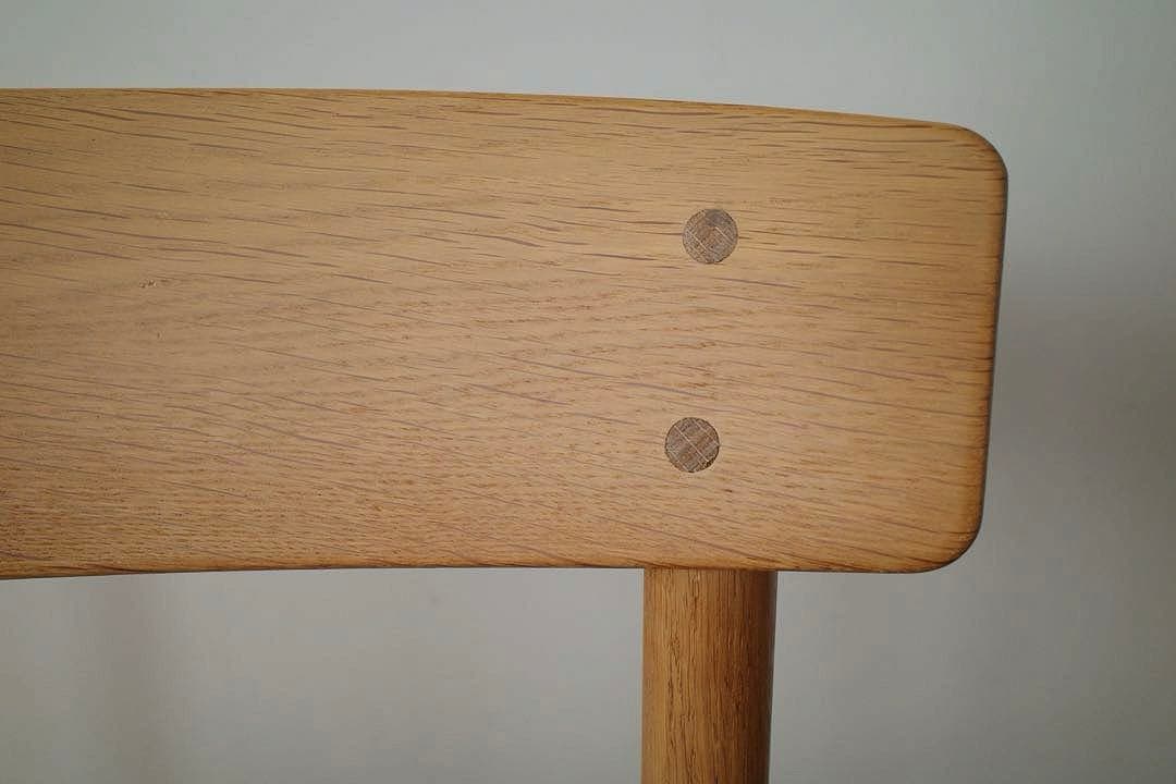 美品 【モーエンセン J39】オーク クリア塗装 / yチェア