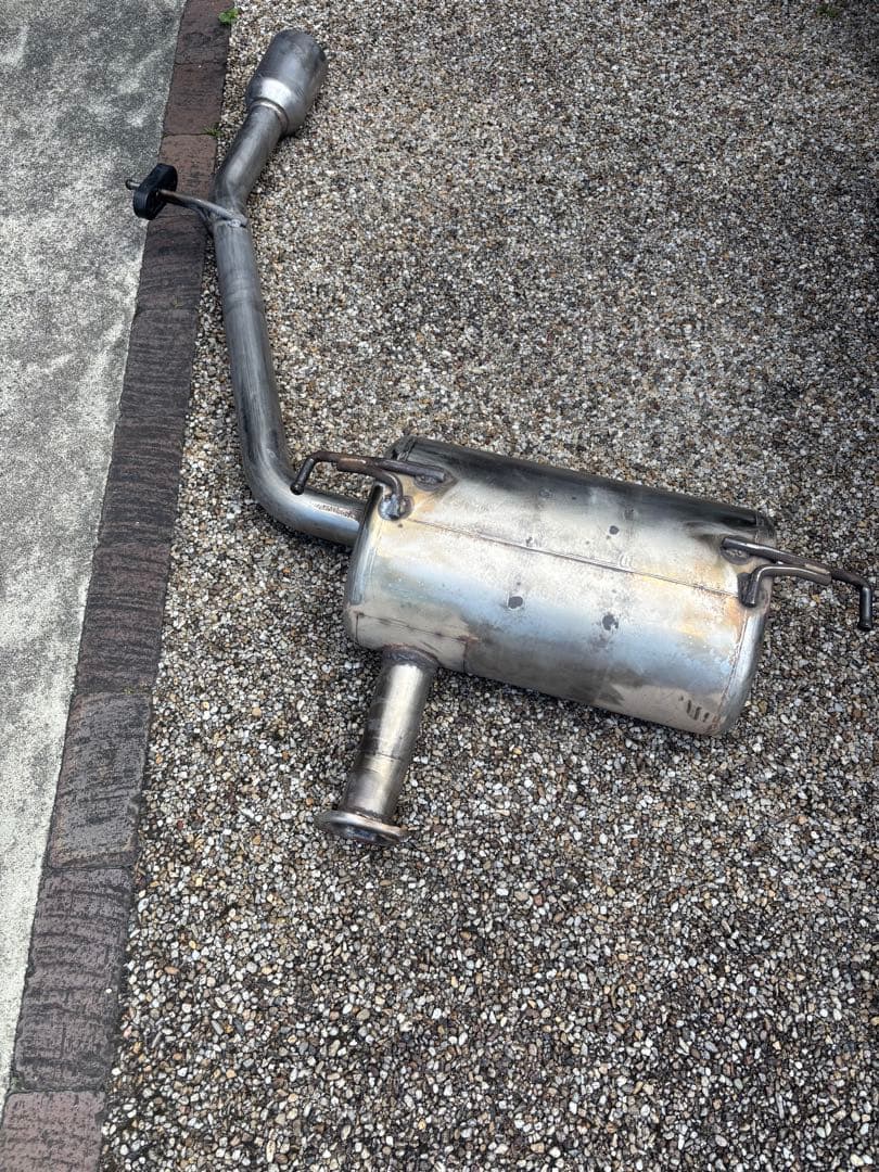 エスティマ　５０　BLITZ NUR SPEC マフラー