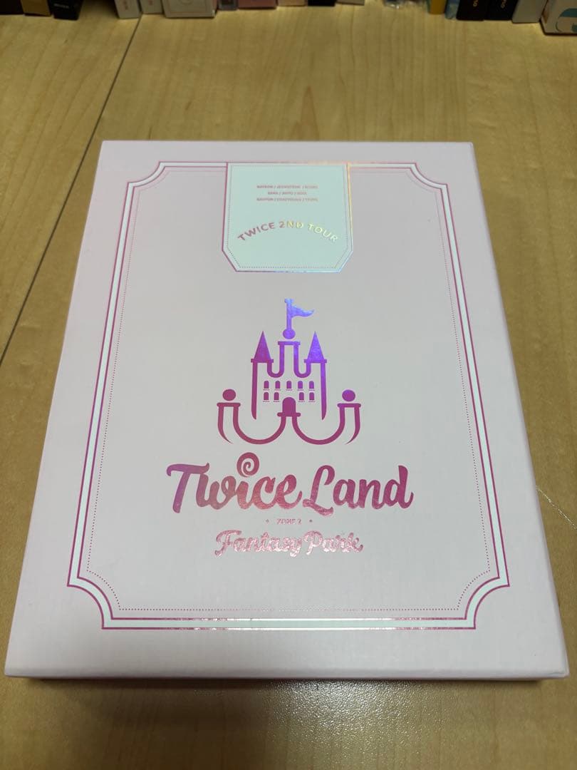 TWICEアルバム、ライブDVDセット フォトカード