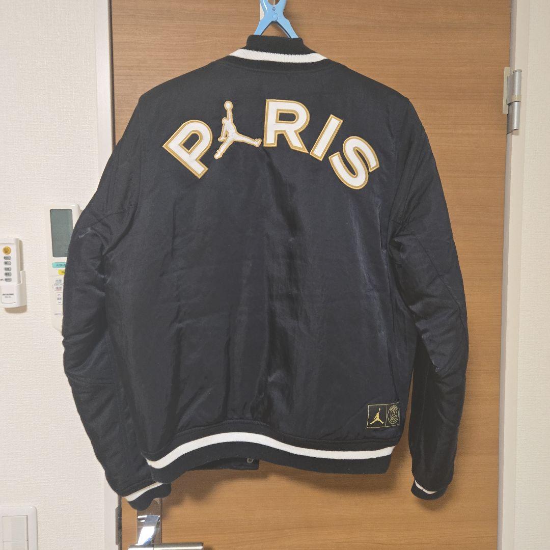 週末限定値下げ ジョーダンパリサンジェルマンジャケット　スタジャン