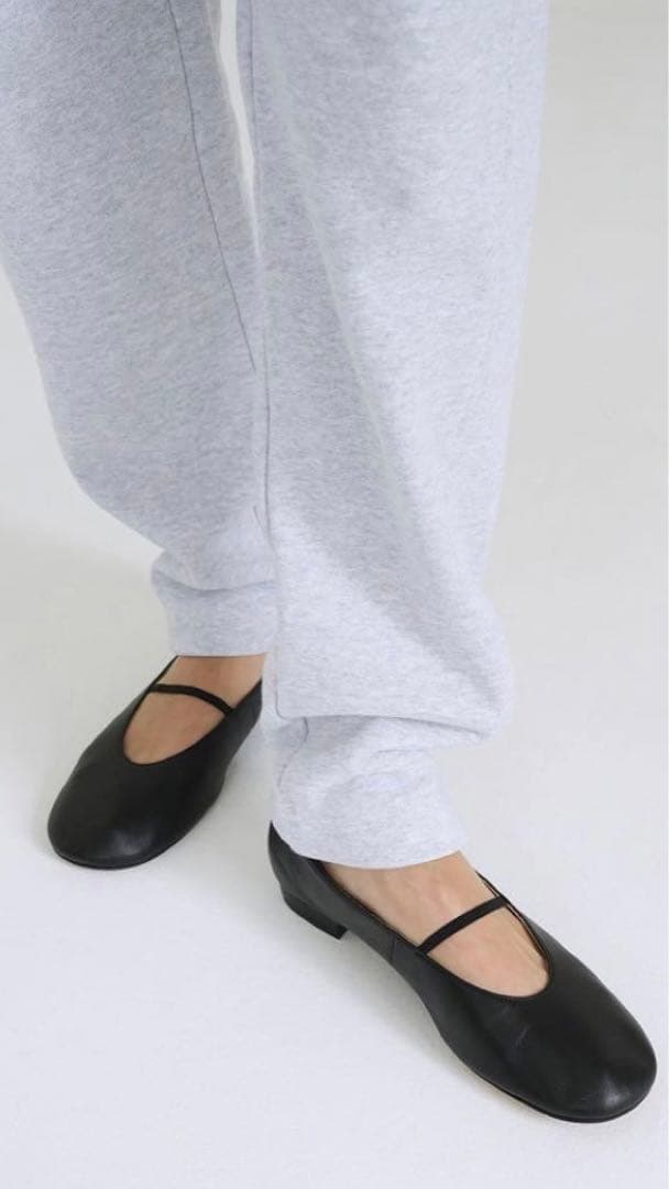 cyuu 　CLANE OBLIQUE TOE FLAT SHOES