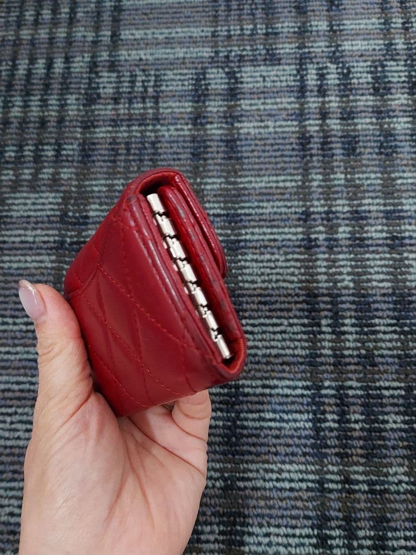 CHANEL マトラッセ ラムレザー シルバー金具 6連 キーケース レッド