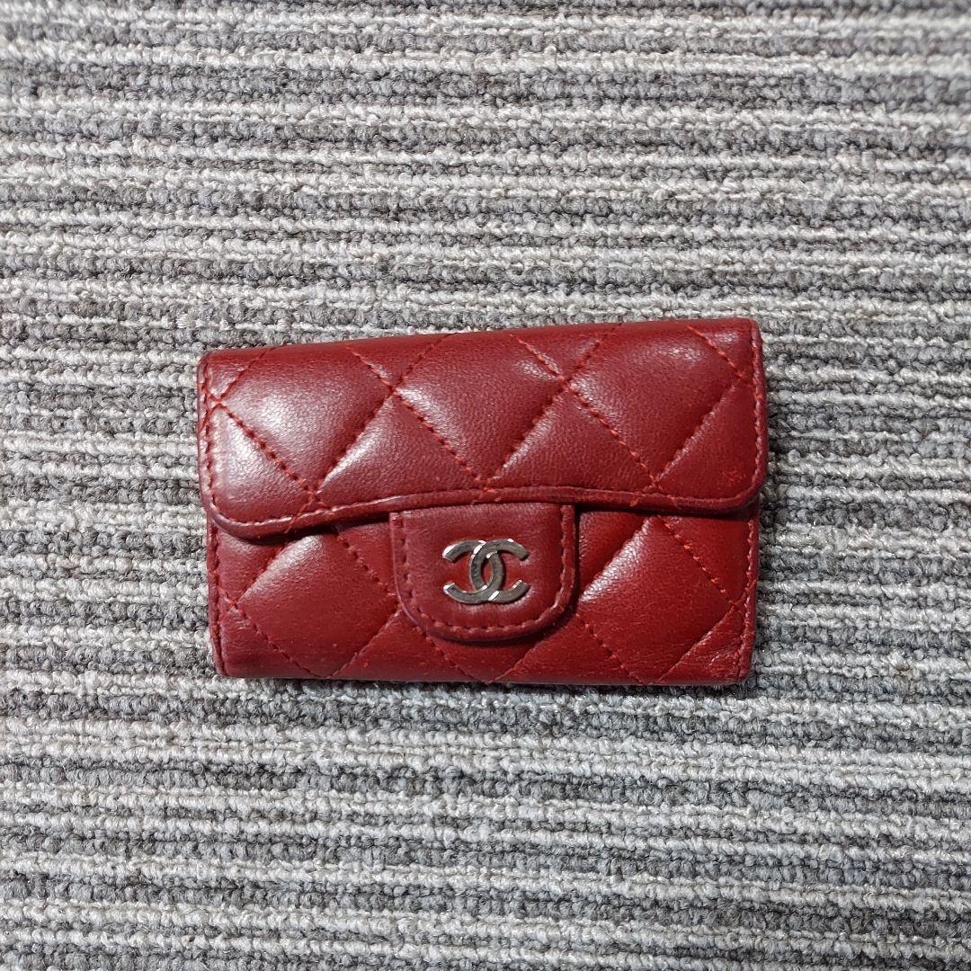 CHANEL マトラッセ ラムレザー シルバー金具 6連 キーケース レッド