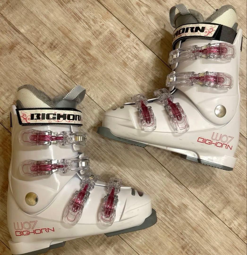 【yuki】カービングスキーセット　スキー板152㎝　ブーツ25.5㎝