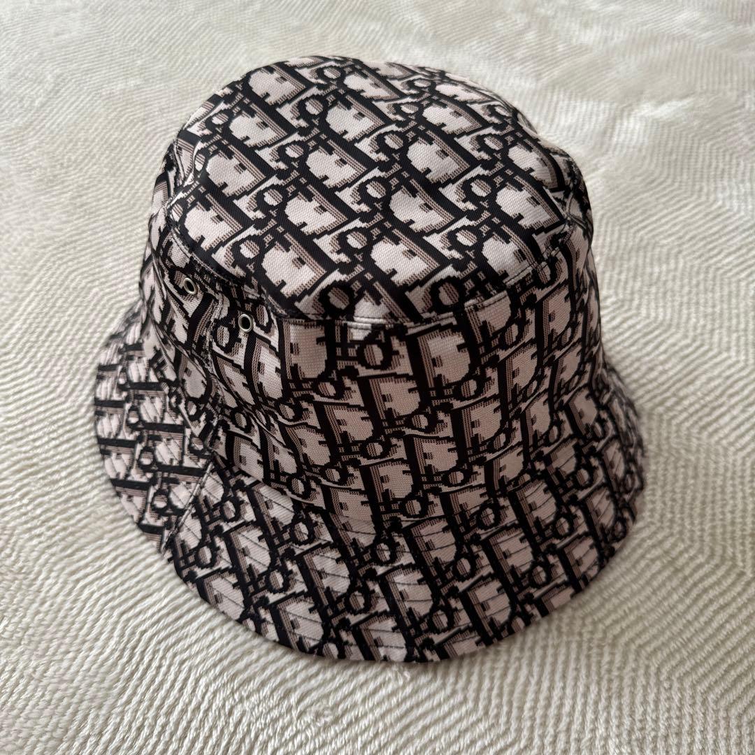 Dior Teddy-D リバーシブル ボブハット