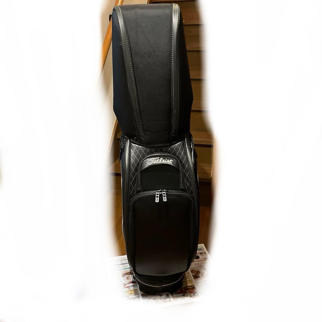 タイトリスト ツアーキャディバッグ ／ブラック/ホワイト