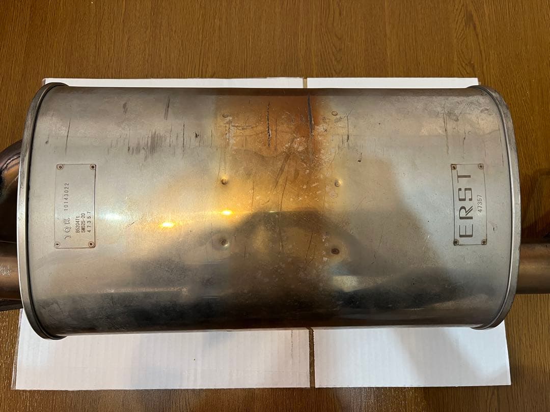 【数日限定値下げ】VOLVO ボルボV40 ERST エアスト 2本出しマフラー